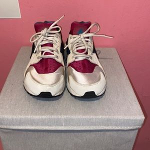 Nike Air Huarache white blue purple  sneakers